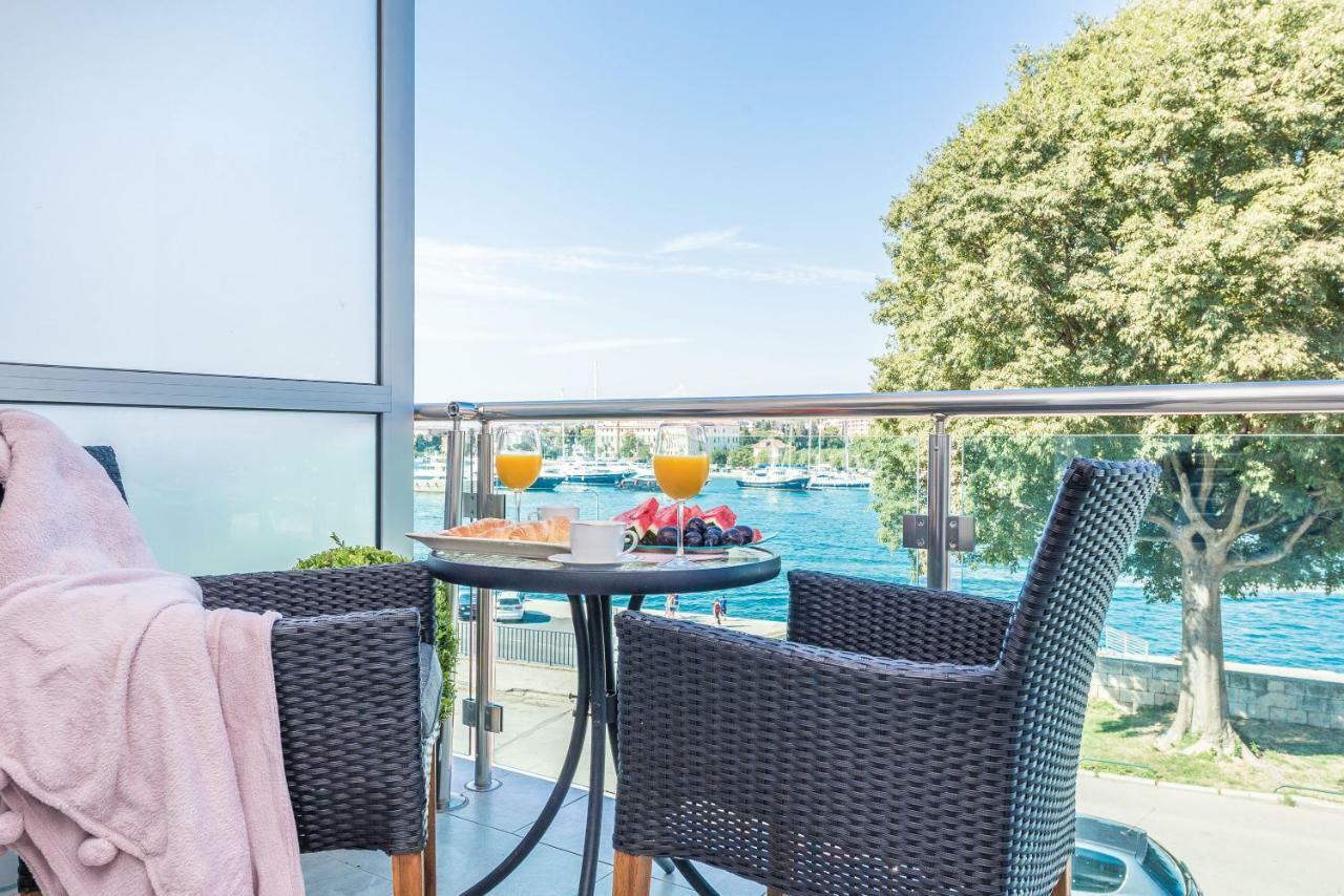 Lavender Apt. W. Balcony In Old Town Zara Esterno foto